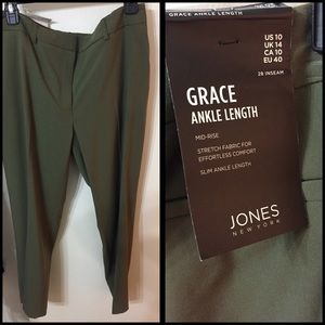 💌 4 for $19 Jones New York Slacks Size 10